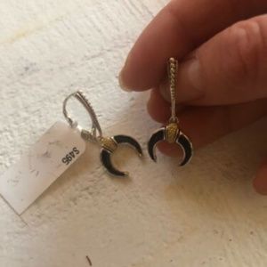 NWT $495 Lagos Black Onyx 18K Gold Earrings